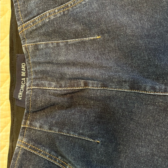 Veronica Beard-Elegant Blue Flare Jeans NWOT - Picture 7 of 8